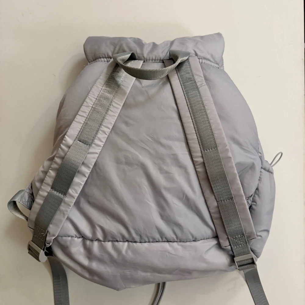 Blogilates Gray Active Backpack - Picture 3 of 5